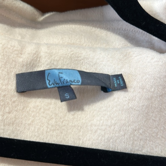 Oversized coat - Picture 2 of 6